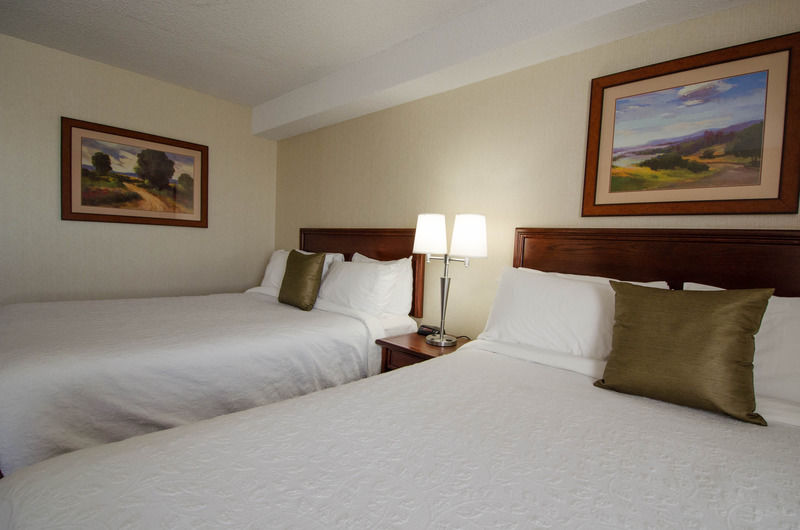 Hotel Welcominns Boucherville Eksteriør billede